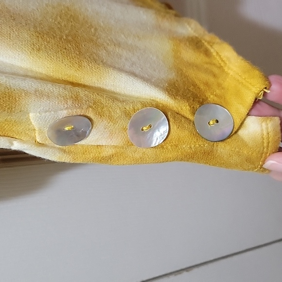 Cha cha vente top. - Picture 2 of 5